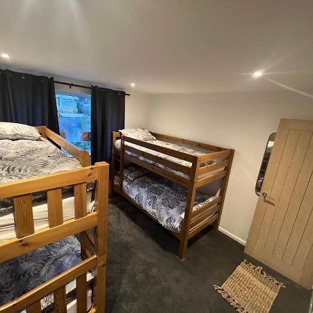 House Sleeps 8. 2Bedrooms & Sofa Beds In Sitting Room 바스 외부 사진
