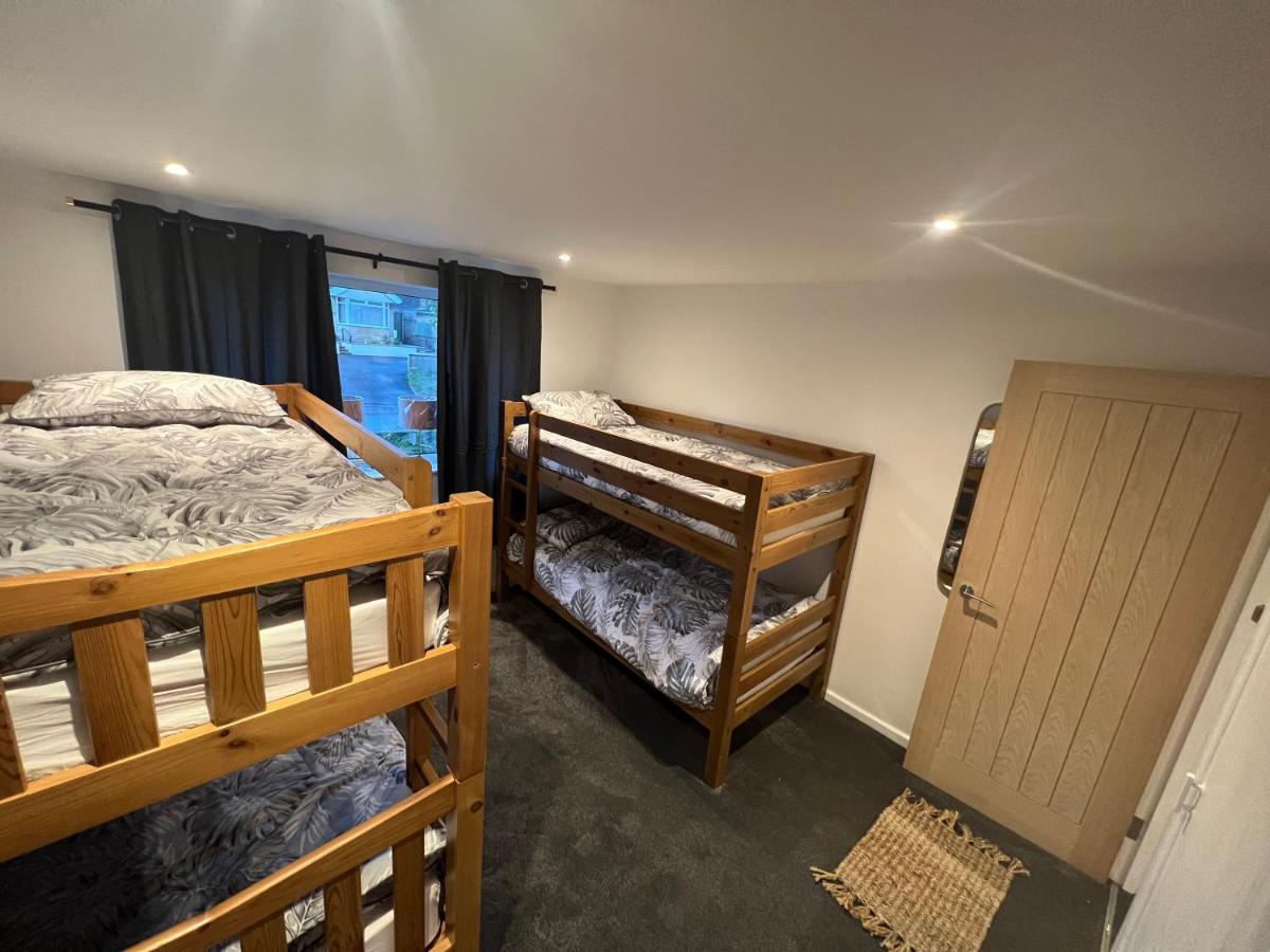 House Sleeps 8. 2Bedrooms & Sofa Beds In Sitting Room 바스 외부 사진